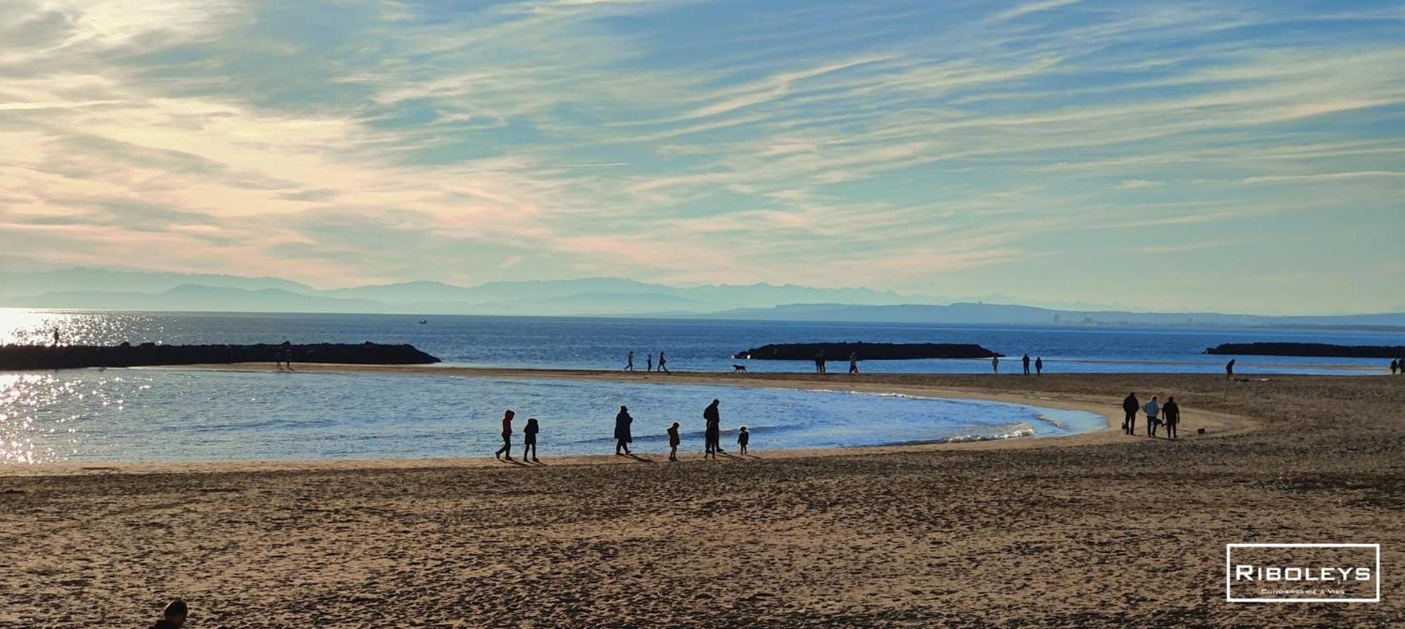 Grand T3 Neuf Climatise Avec Wifi A 100M De La Plage Vias Εξωτερικό φωτογραφία