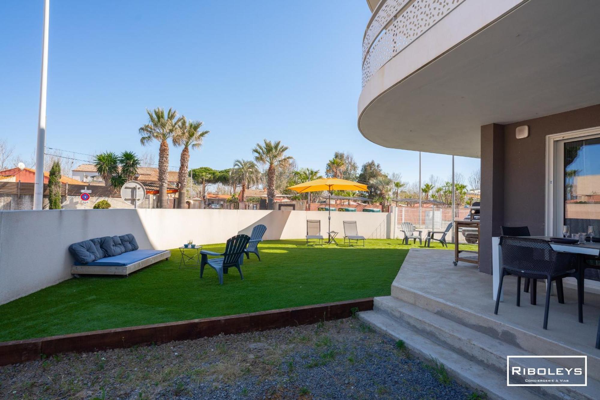 Grand T3 Neuf Climatise Avec Wifi A 100M De La Plage Vias Εξωτερικό φωτογραφία